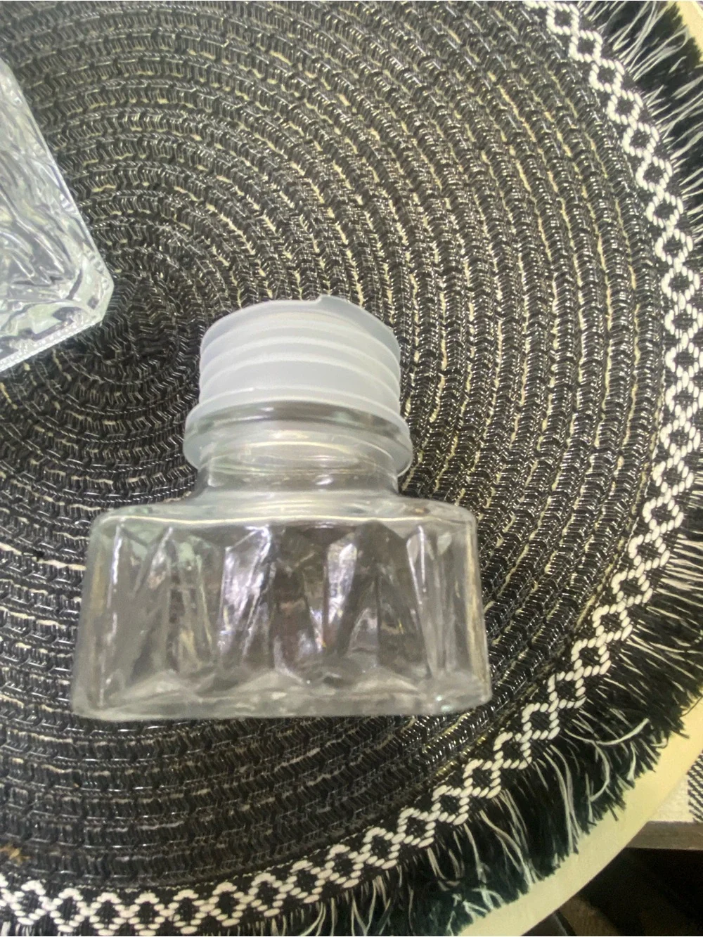 Vintage Bormioli Rocco Square Decanter With Square Topper 32oz & 9‎ 1/2
